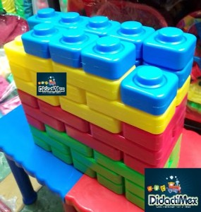 LADRILLO BASICO CON 50 PIEZAS 