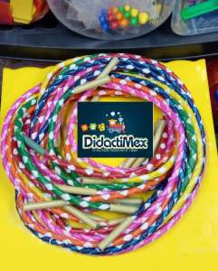 CUERDA PARA SALTAR TEJIDA CON 12 PIEZAS CUERDA PARA SALTAR TEJIDA CON 12 PIEZAS